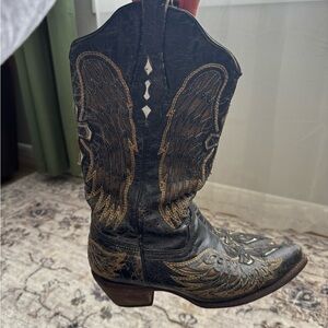 Corral Black Leather Boots with Gold Embroidery